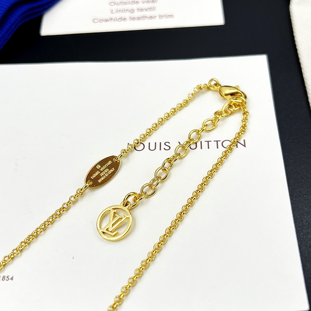 Louis Vuitton LV Stellar Necklace  M00945 - DopestKickz