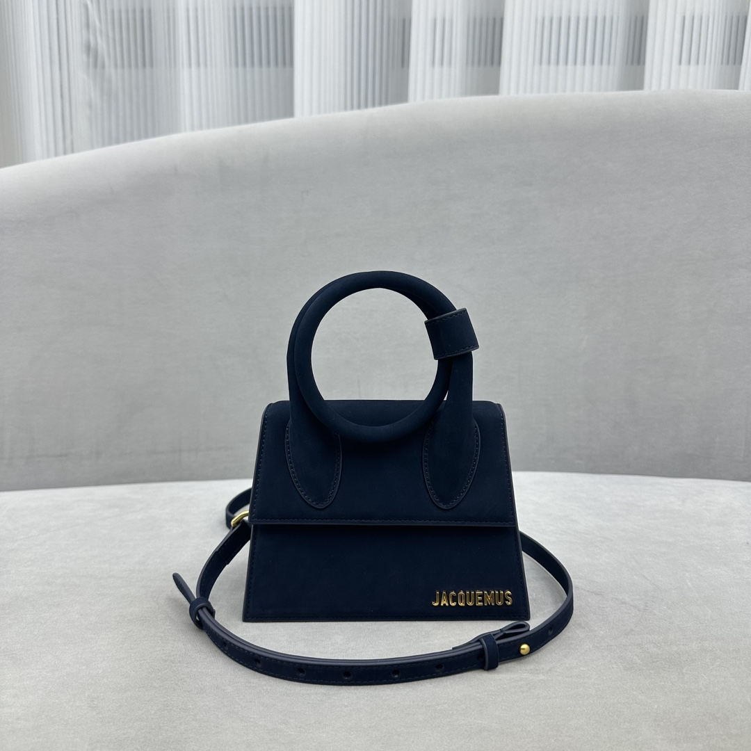 Jacquemus Le Chiquito Noeud - DopestKickz