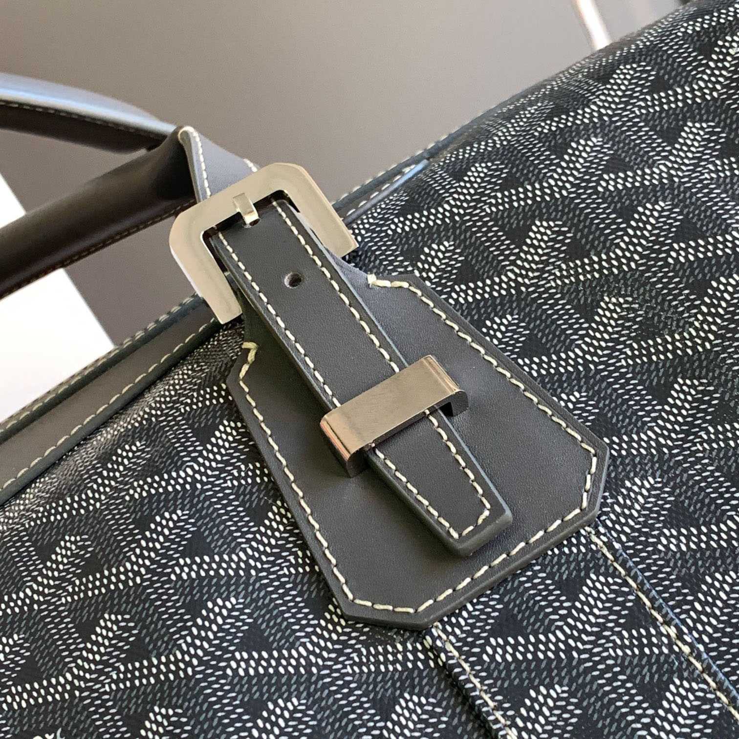 Goyard Travel 55 Bag - DopestKickz