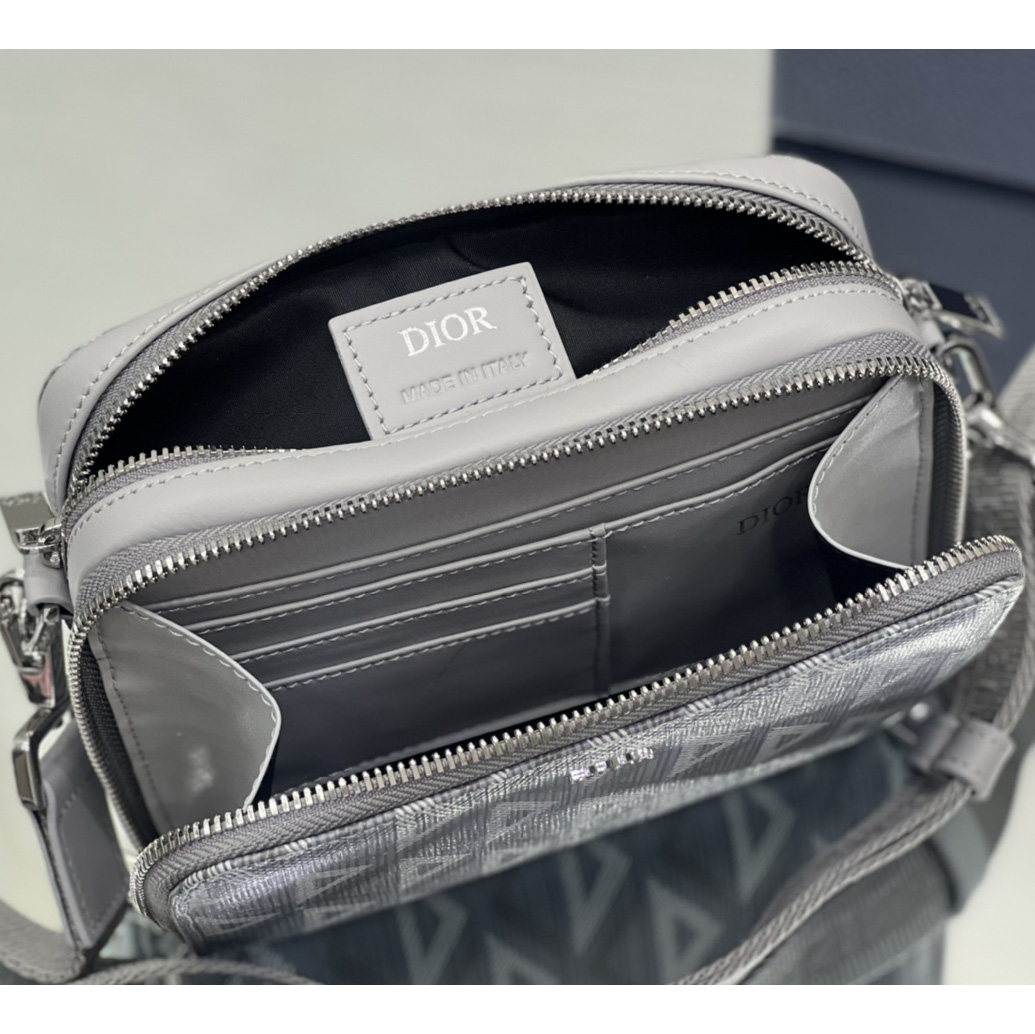 Dior Pouch With Strap - DopestKickz