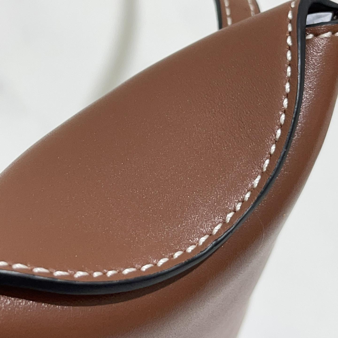 Loewe Gate Pocket In Soft Calfskin - DopestKickz