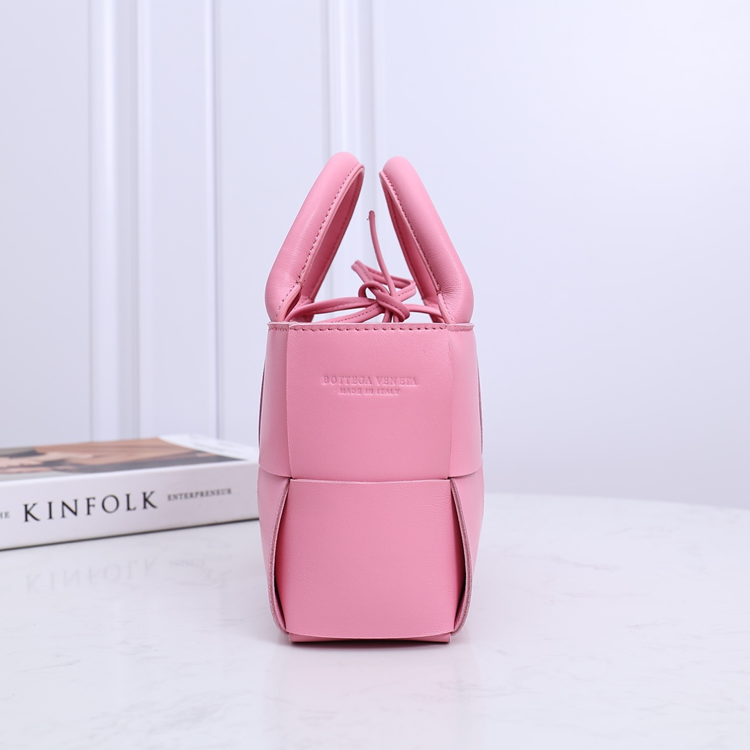 Bottega Veneta Candy Arco Tote Bag - DopestKickz