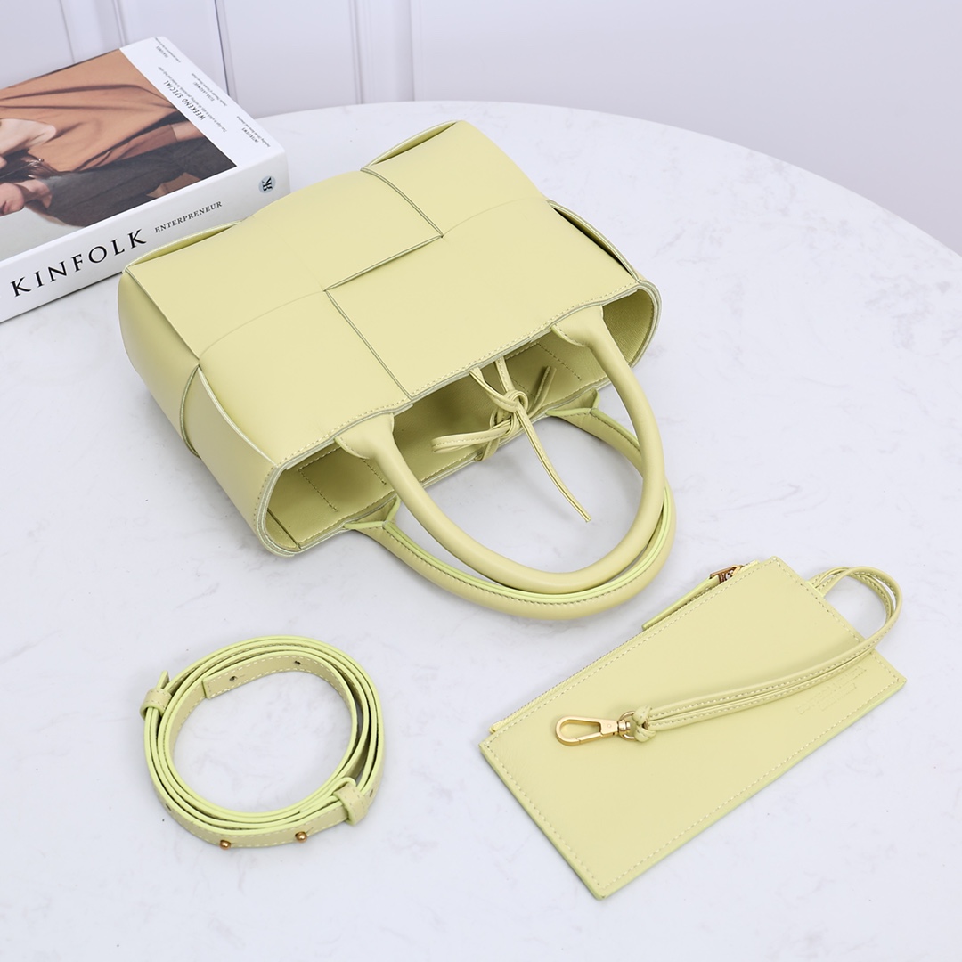 Bottega Veneta Mini Arco Tote Bag - DopestKickz