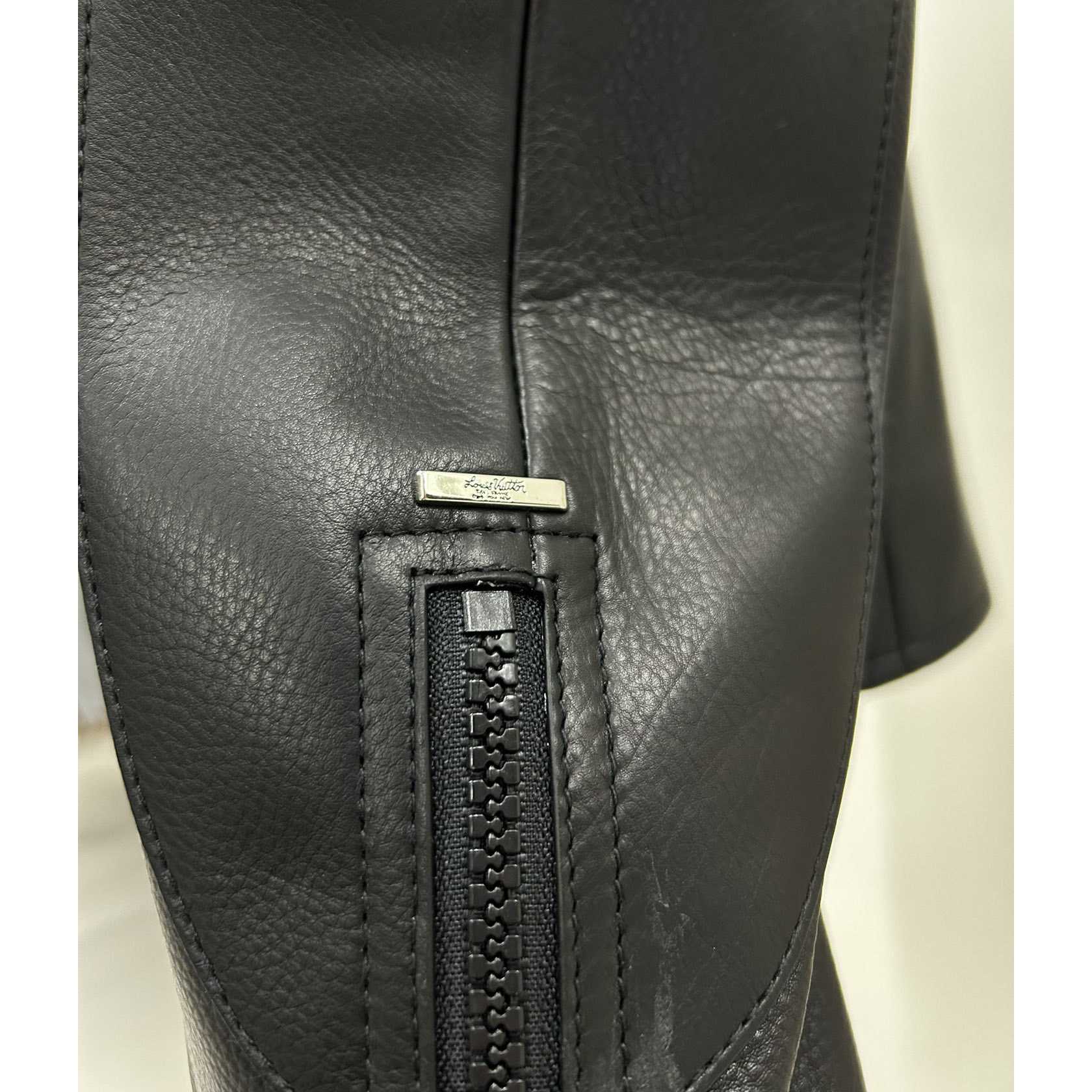 Louis Vuitton Original Leather Biker      1A8I30 - DopestKickz