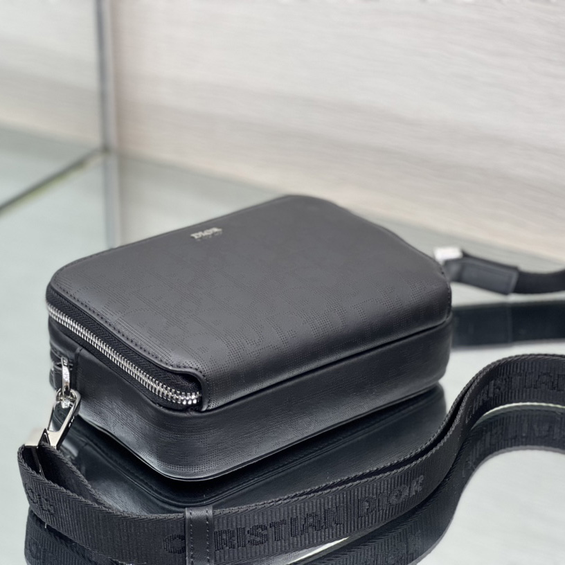 Dior Pouch with Strap - DopestKickz