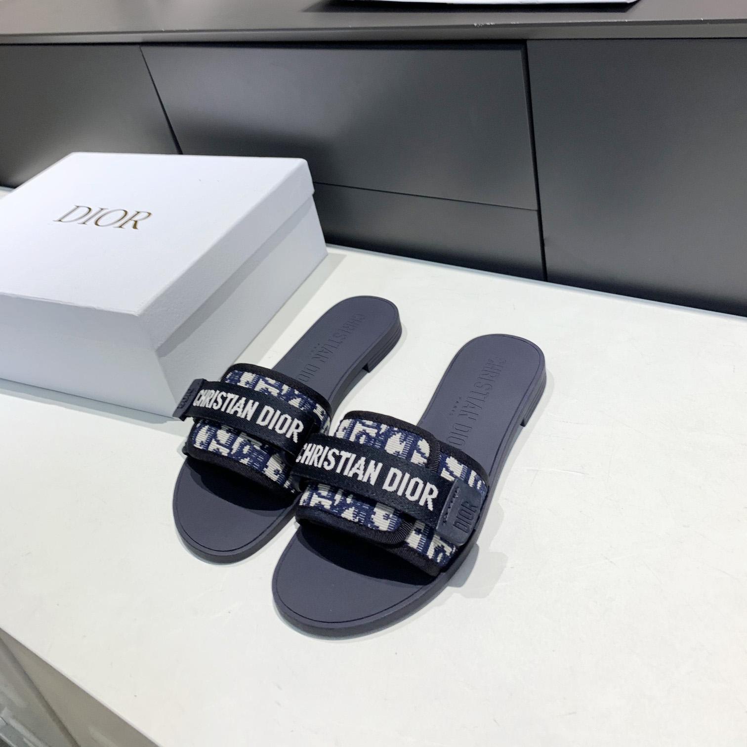 Dior Evolution Slide - DopestKickz