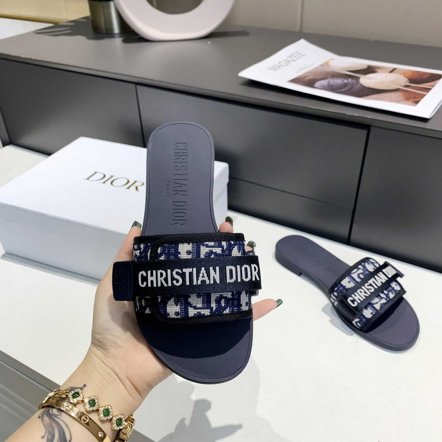 Dior Evolution Slide - DopestKickz