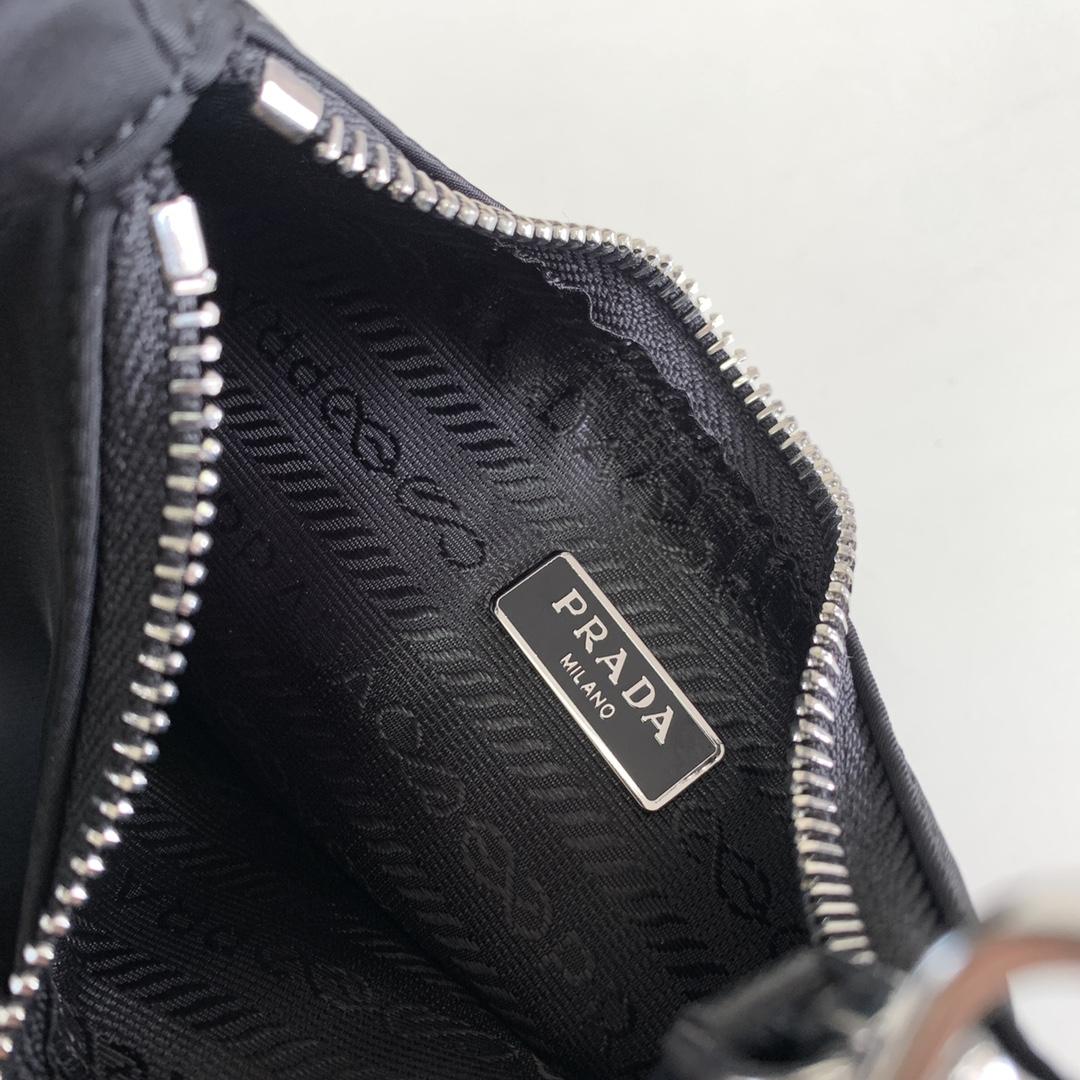 Prada Re-Edition 2005 Re-Nylon Bag(23-12-6CM) - DopestKickz
