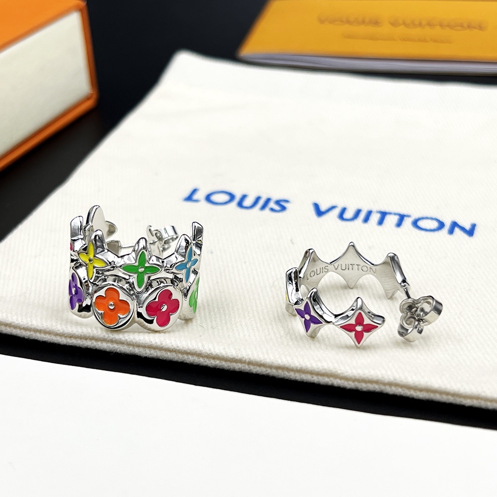 Louis Vuitton MNG Party Earrings   M01039 - DopestKickz