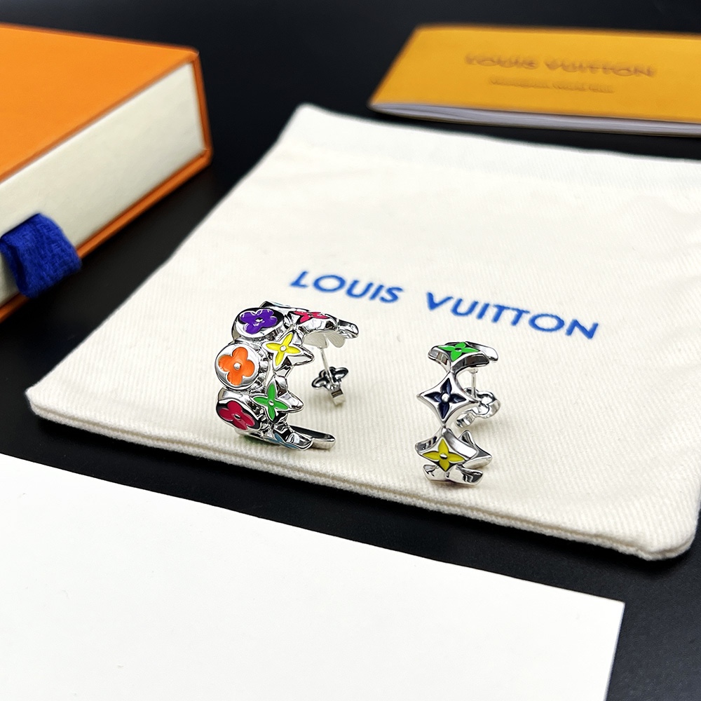 Louis Vuitton MNG Party Earrings   M01039 - DopestKickz