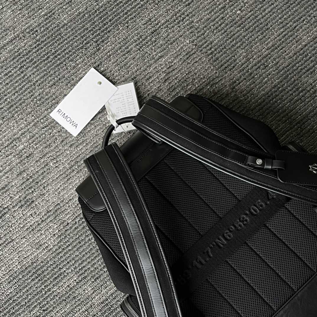 Rimowa Flap Backpack Large (44-37-16cm) - DopestKickz