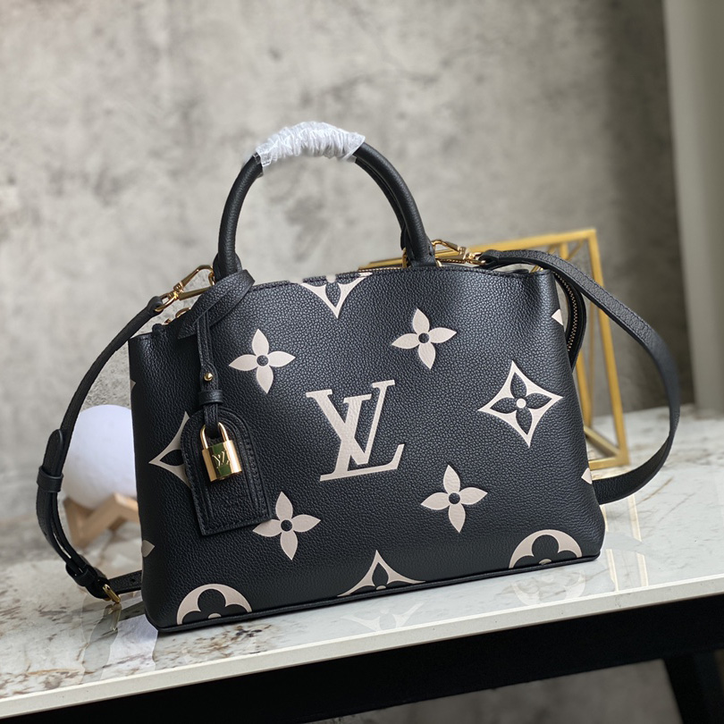 Louis Vuitton Petit Palais (29-18-12.5cm)   M58913 - DopestKickz