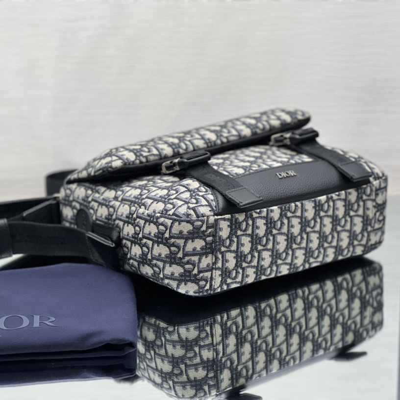 Dior Explorer Messenger Bag - DopestKickz