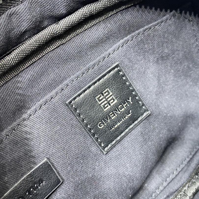 Givenchy Black Camera Messenger Bag (20x14x6cm) - DopestKickz