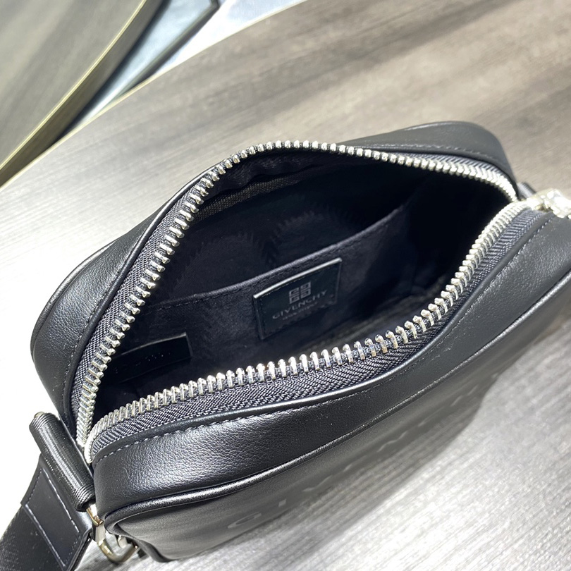 Givenchy Black Camera Messenger Bag (20x14x6cm) - DopestKickz