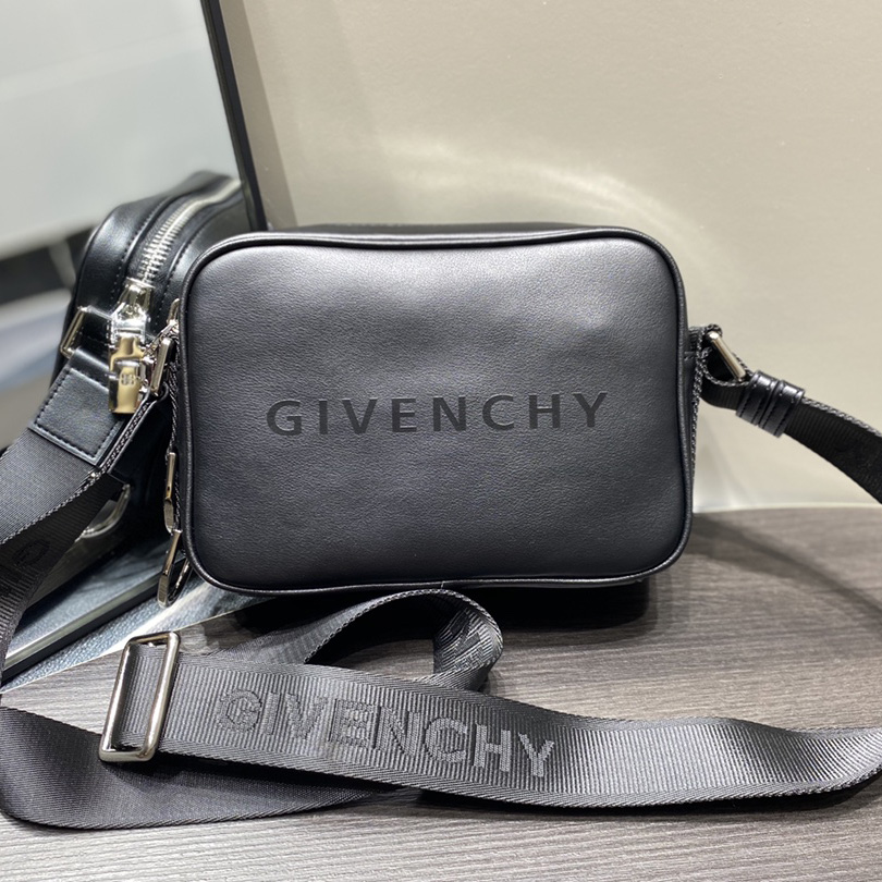 Givenchy Black Camera Messenger Bag (20x14x6cm) - DopestKickz