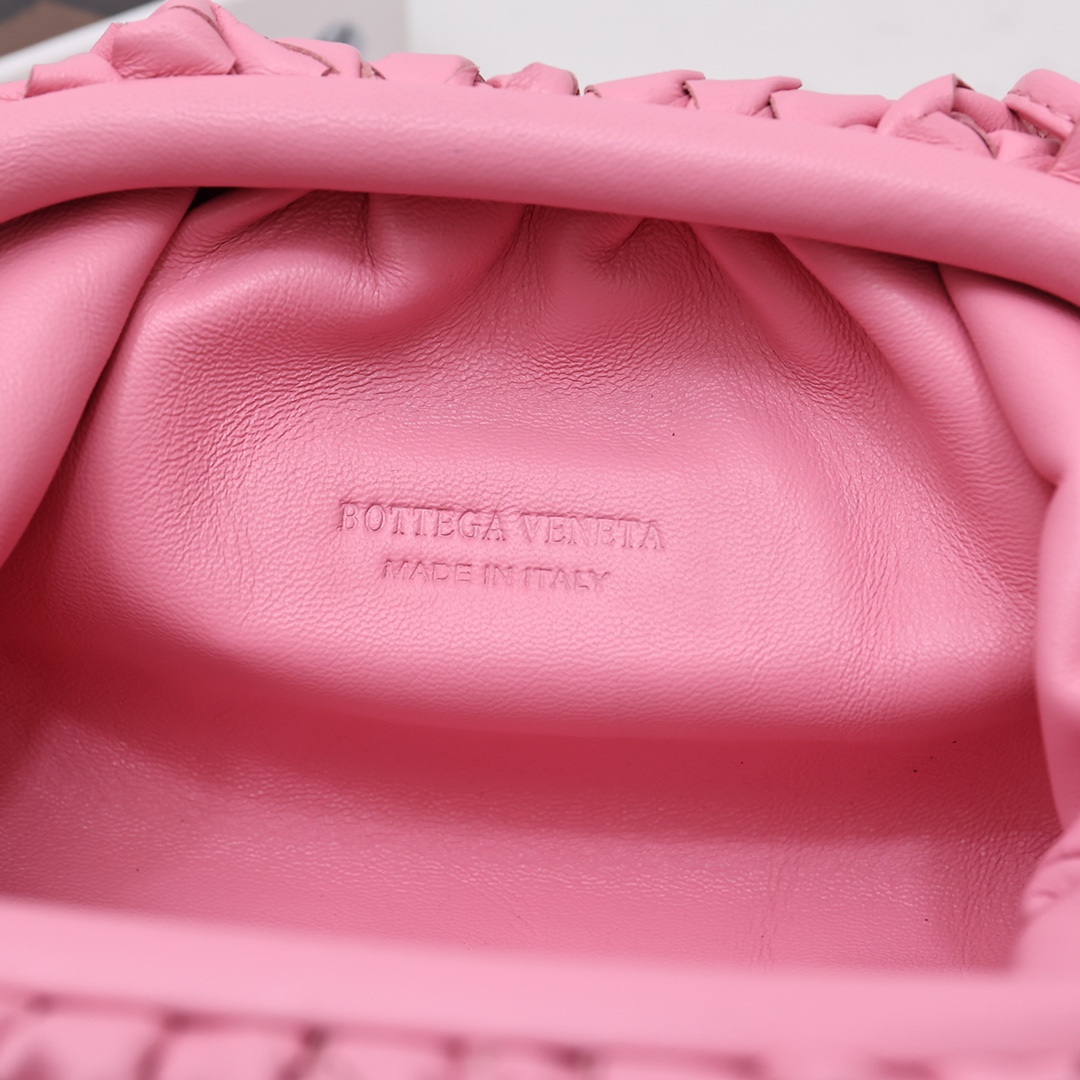 Bottega Veneta Mini Pouch - DopestKickz