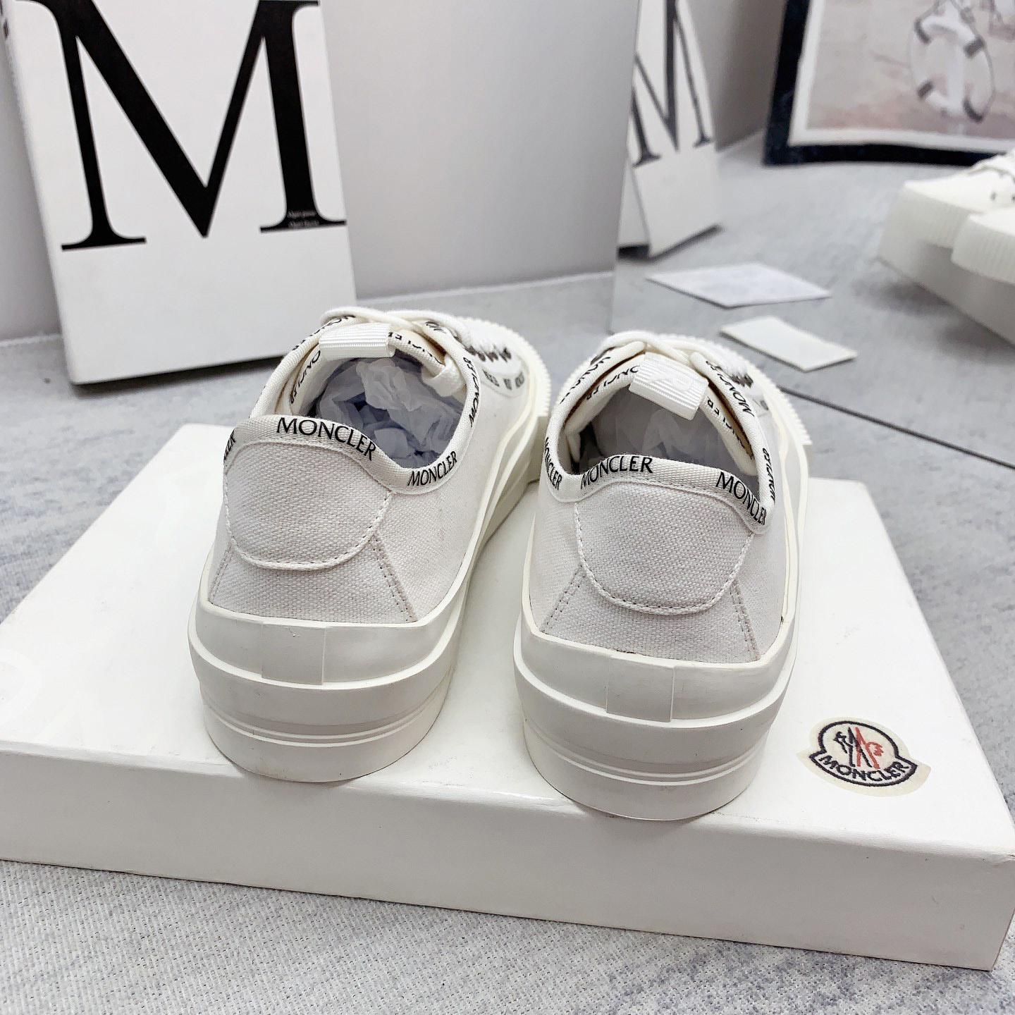 Moncler Glissiere Low-Top Sneakers - DopestKickz
