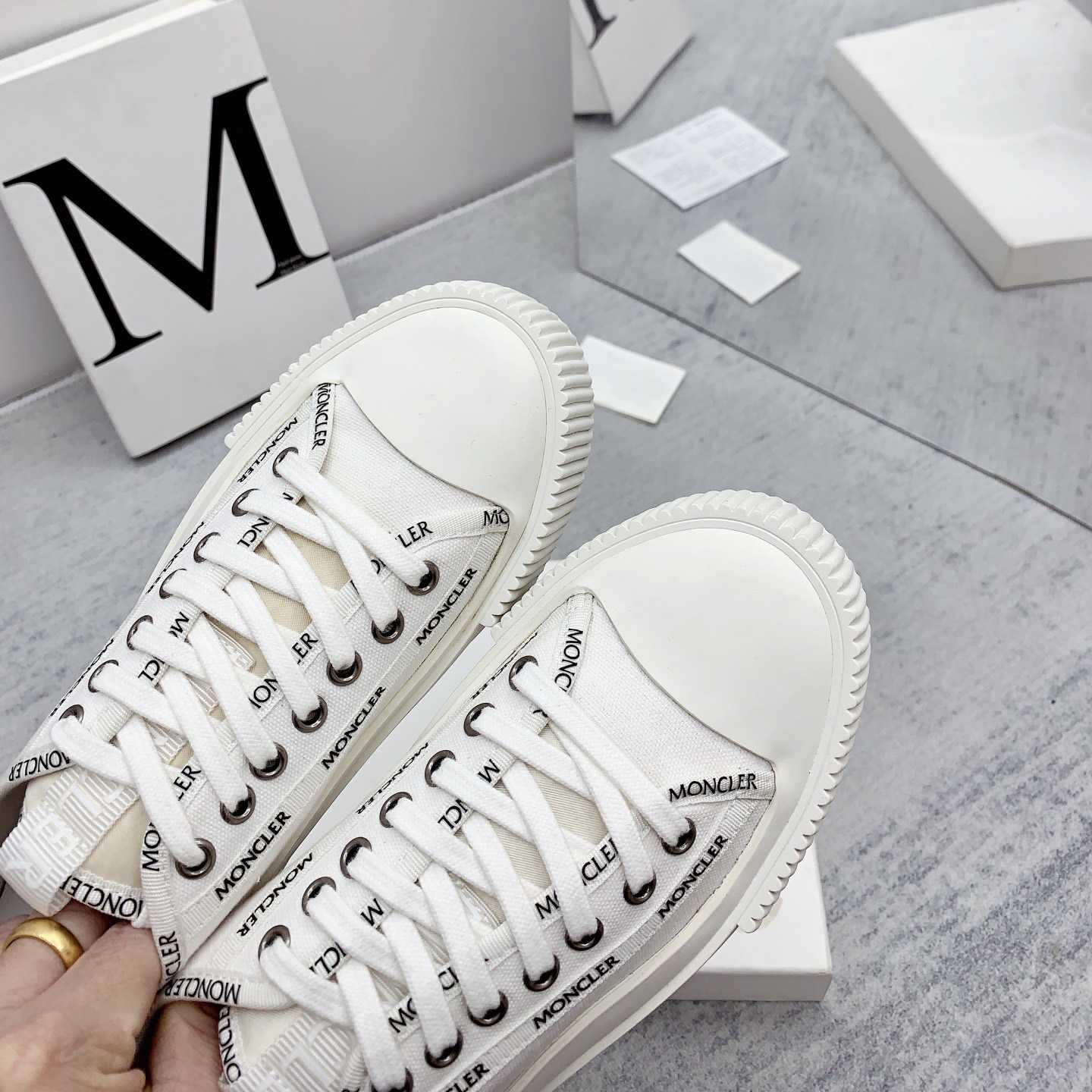 Moncler Glissiere Low-Top Sneakers - DopestKickz