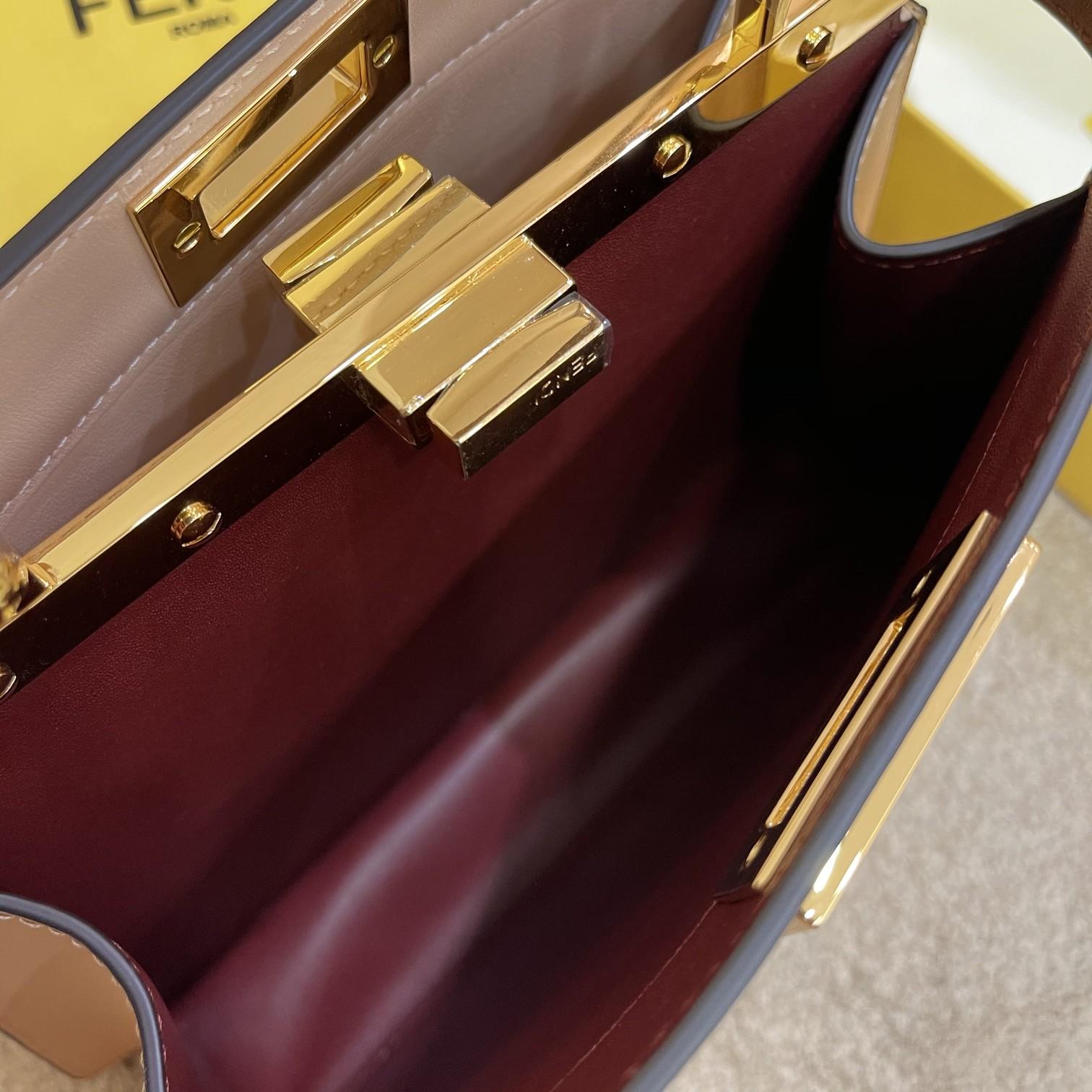 Fendi Peekaboo Iseeu Small Beige Leather Bag - DopestKickz
