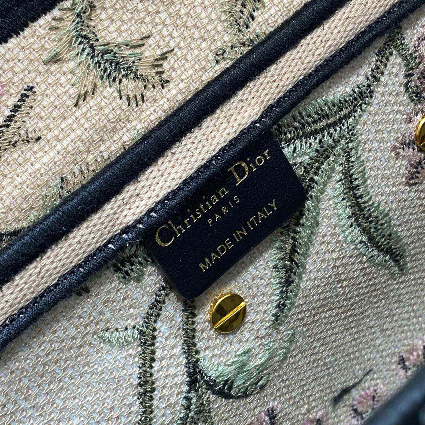 Dior Saddle Bag  - DopestKickz