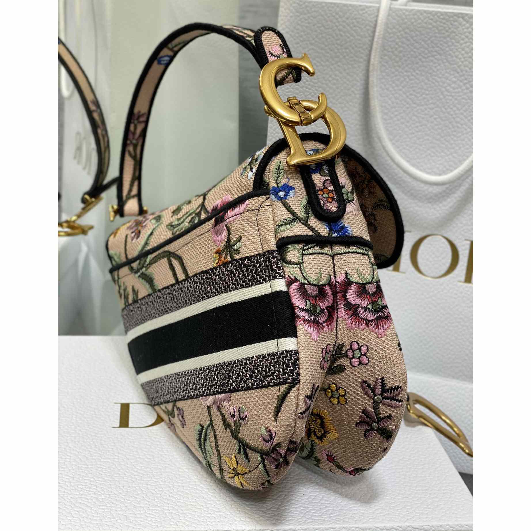 Dior Saddle Bag  - DopestKickz