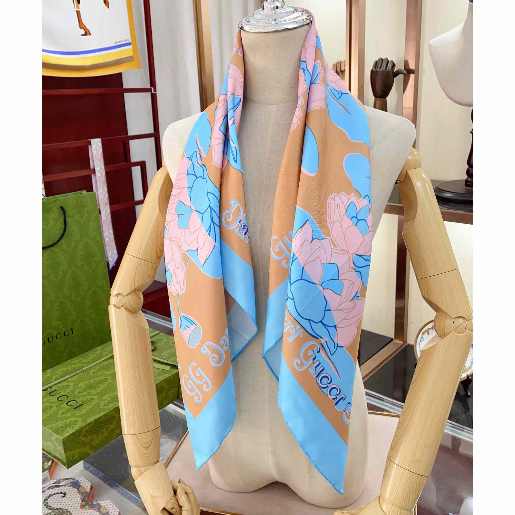 Gucci Dans Le Vert Silk Scarf - DopestKickz