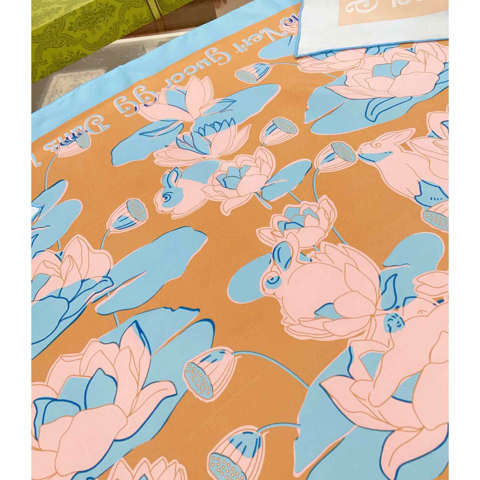 Gucci Dans Le Vert Silk Scarf - DopestKickz