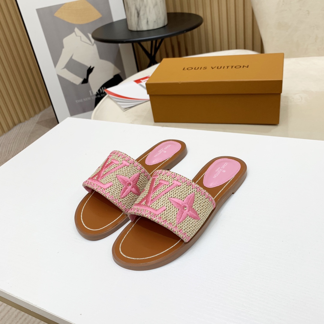 Louis Vuitton Lock It Flat Mule - DopestKickz