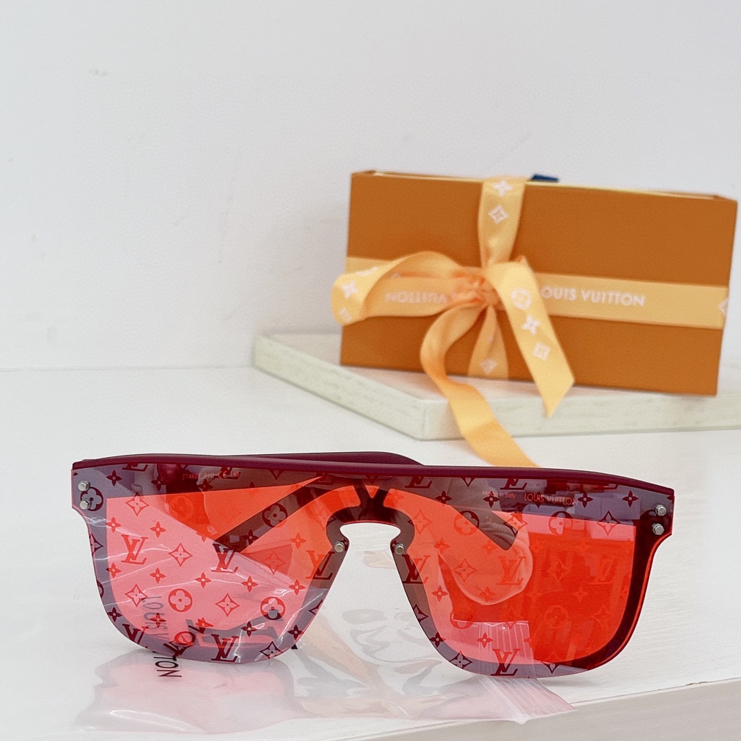 Louis Vuitton LV Waimea Sunglasses   Z1082 - DopestKickz
