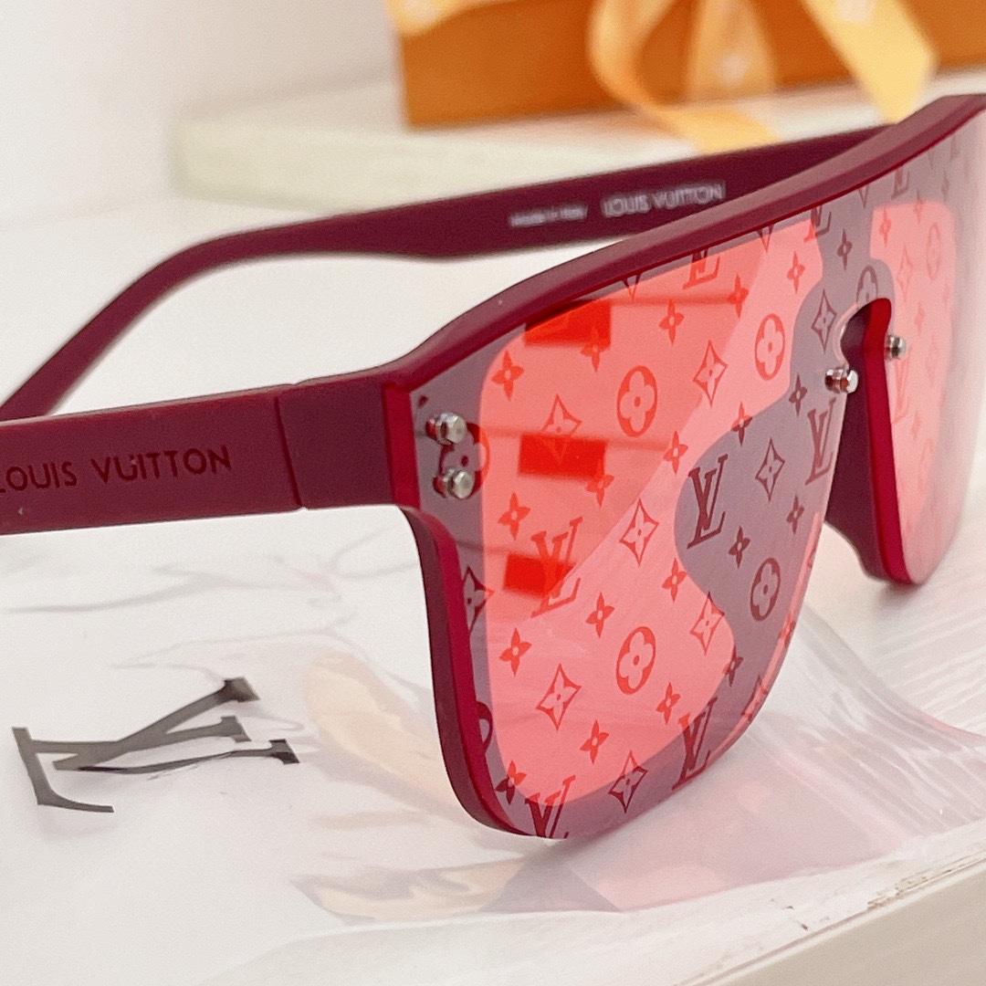 Louis Vuitton LV Waimea Sunglasses   Z1082 - DopestKickz