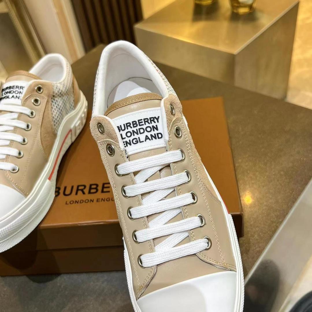 Burberry Low-Top Sneakers - DopestKickz