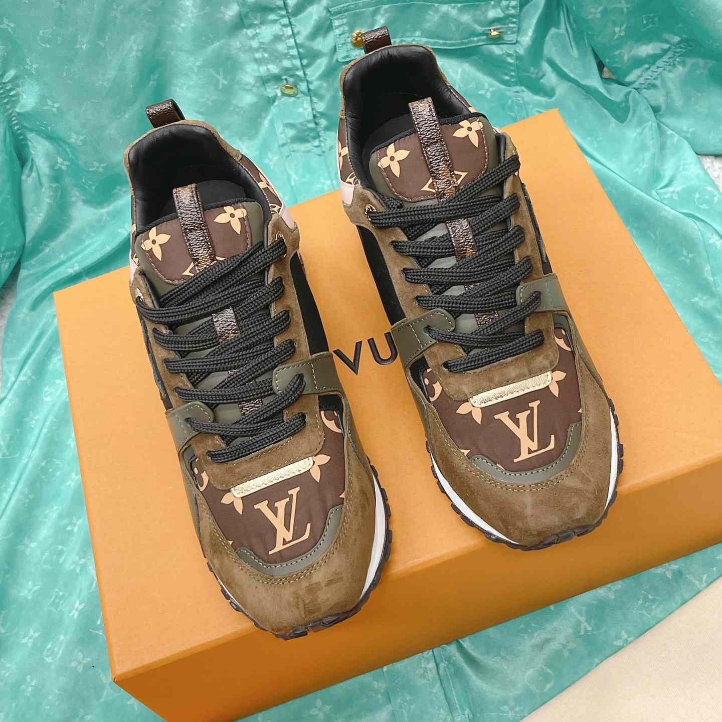 Louis Vuitton Run Away Sneaker   (upon uk size)  1AAP4P - DopestKickz