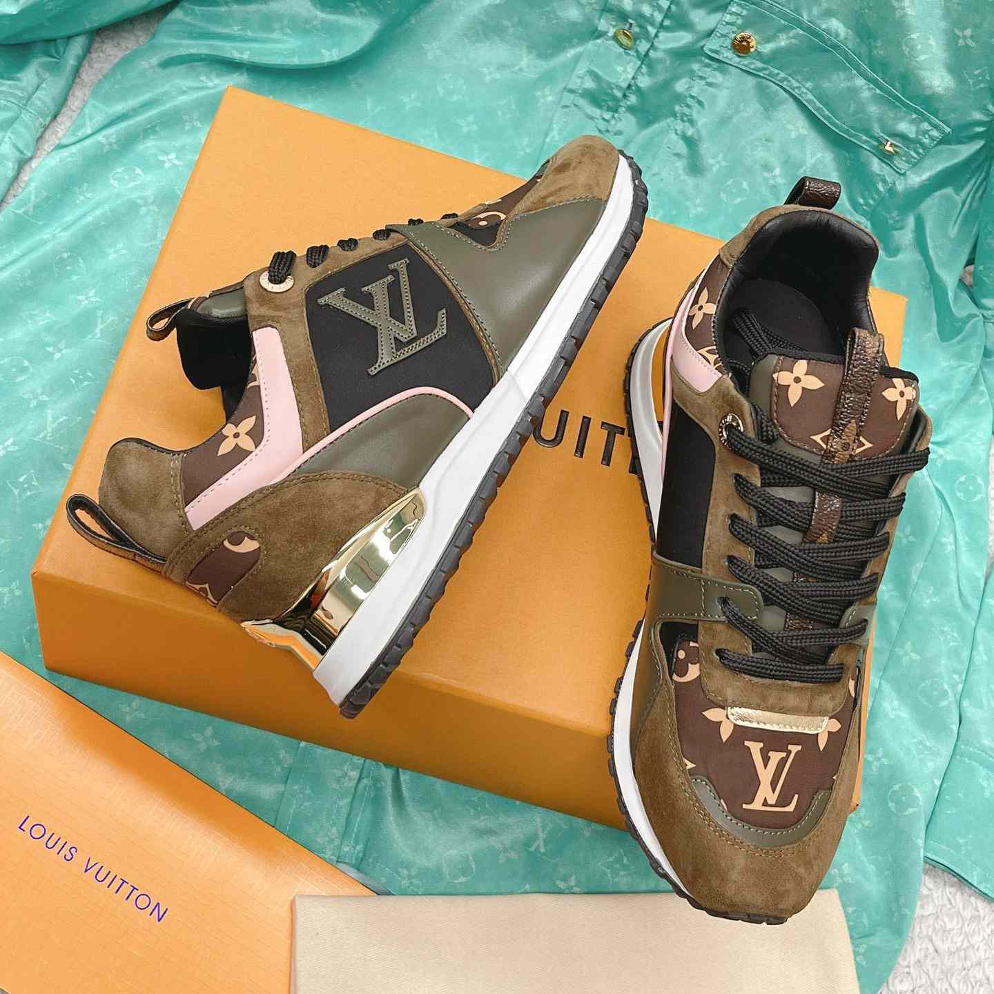 Louis Vuitton Run Away Sneaker   (upon uk size)  1AAP4P - DopestKickz