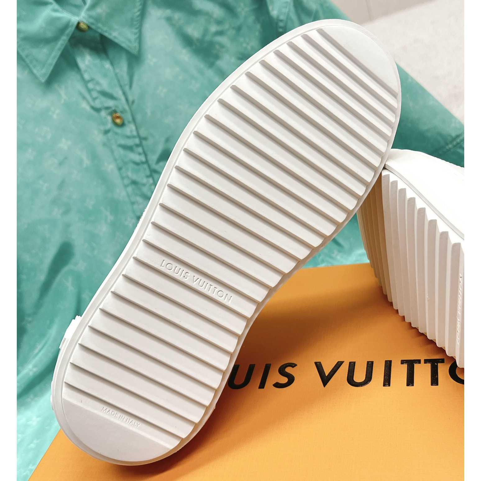Louis Vuitton Time Out Sneaker (upon uk size)  1AAW10 - DopestKickz