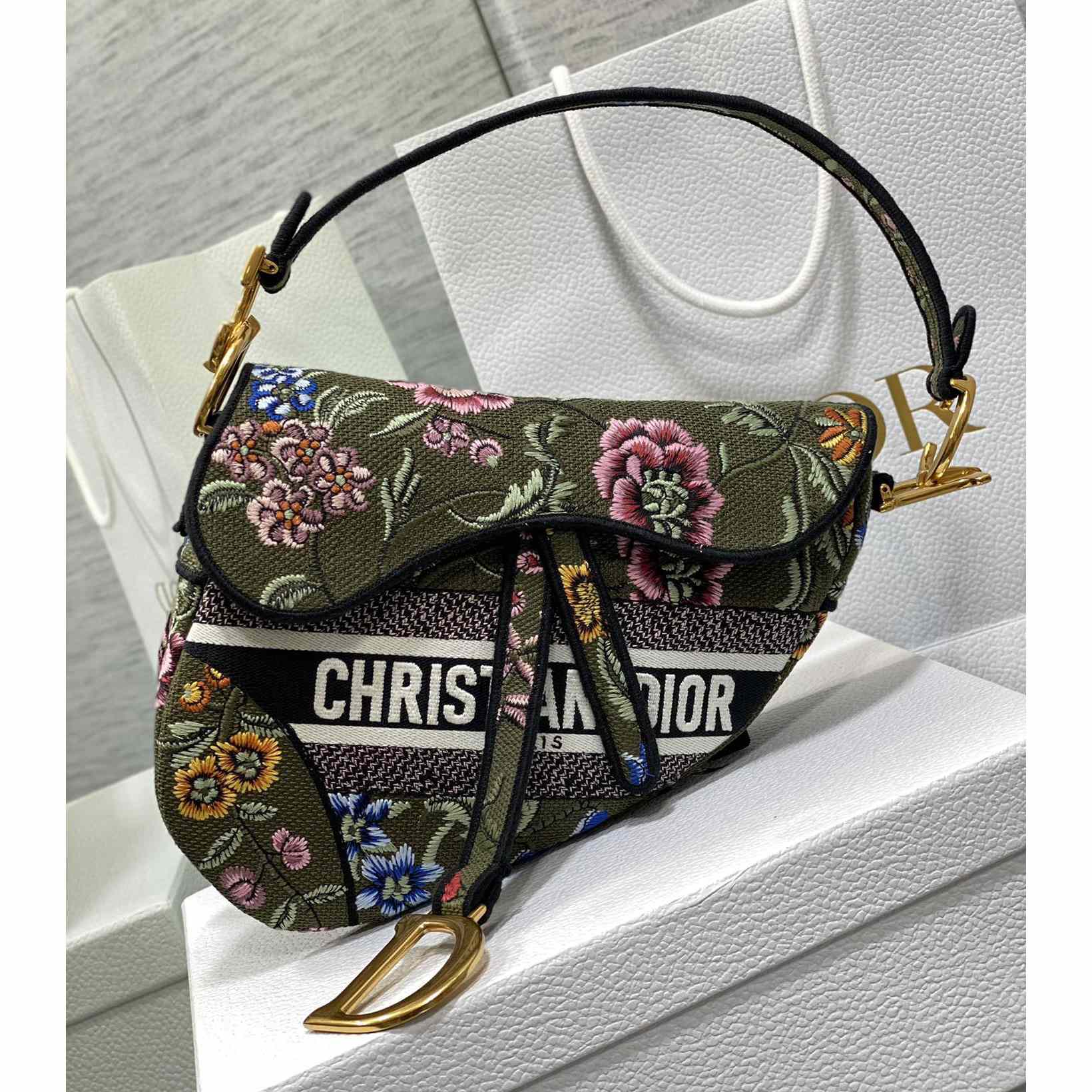 Dior Saddle Bag  - DopestKickz