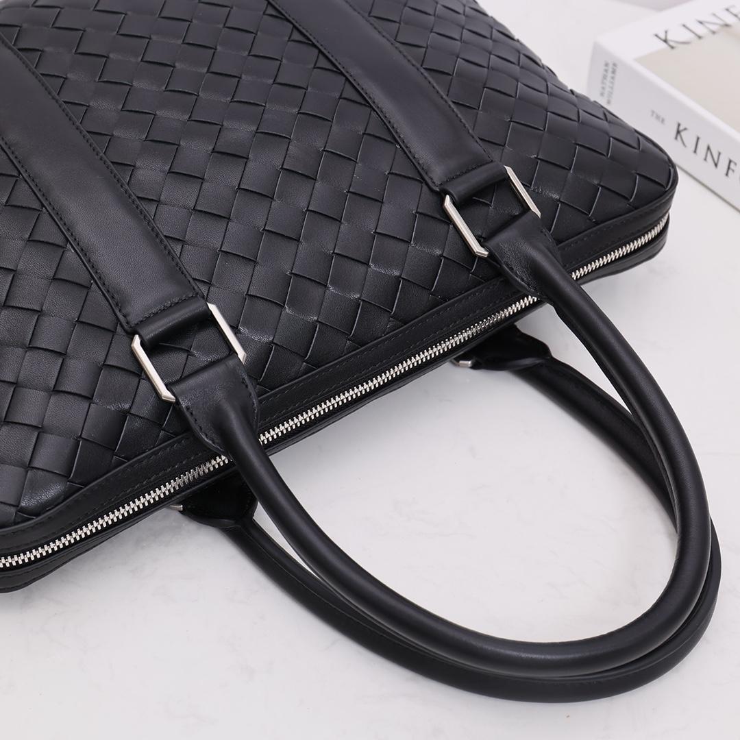 Bottega Veneta Slim Intrecciato Briefcase - DopestKickz