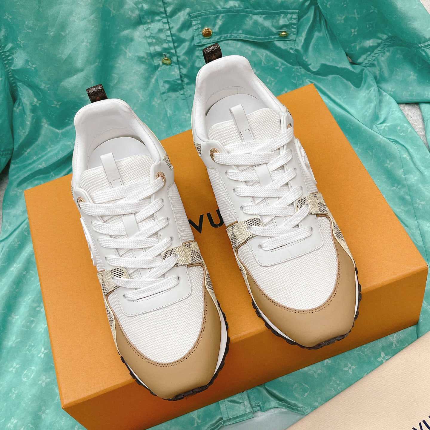 Louis Vuitton Run Away Sneaker   (upon uk size)  1AAWFD - DopestKickz