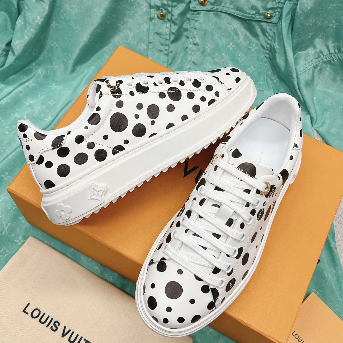 Louis Vuitton Time Out Sneaker (upon uk size)  1AB9VH - DopestKickz