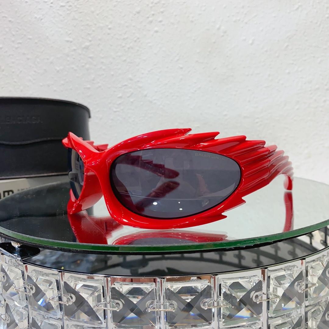 Balenciaga Spike Rectangle Sunglasses   bb0255 - DopestKickz