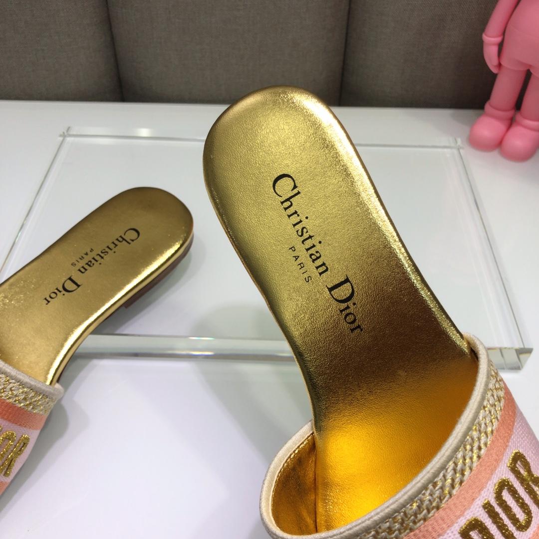 Dior Dway Slide - DopestKickz
