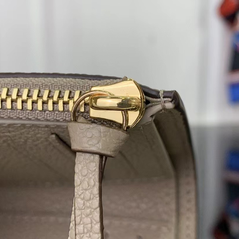 Louis Vuitton Victorine Wallet (12-9.5-1.5cm)  M81861 - DopestKickz