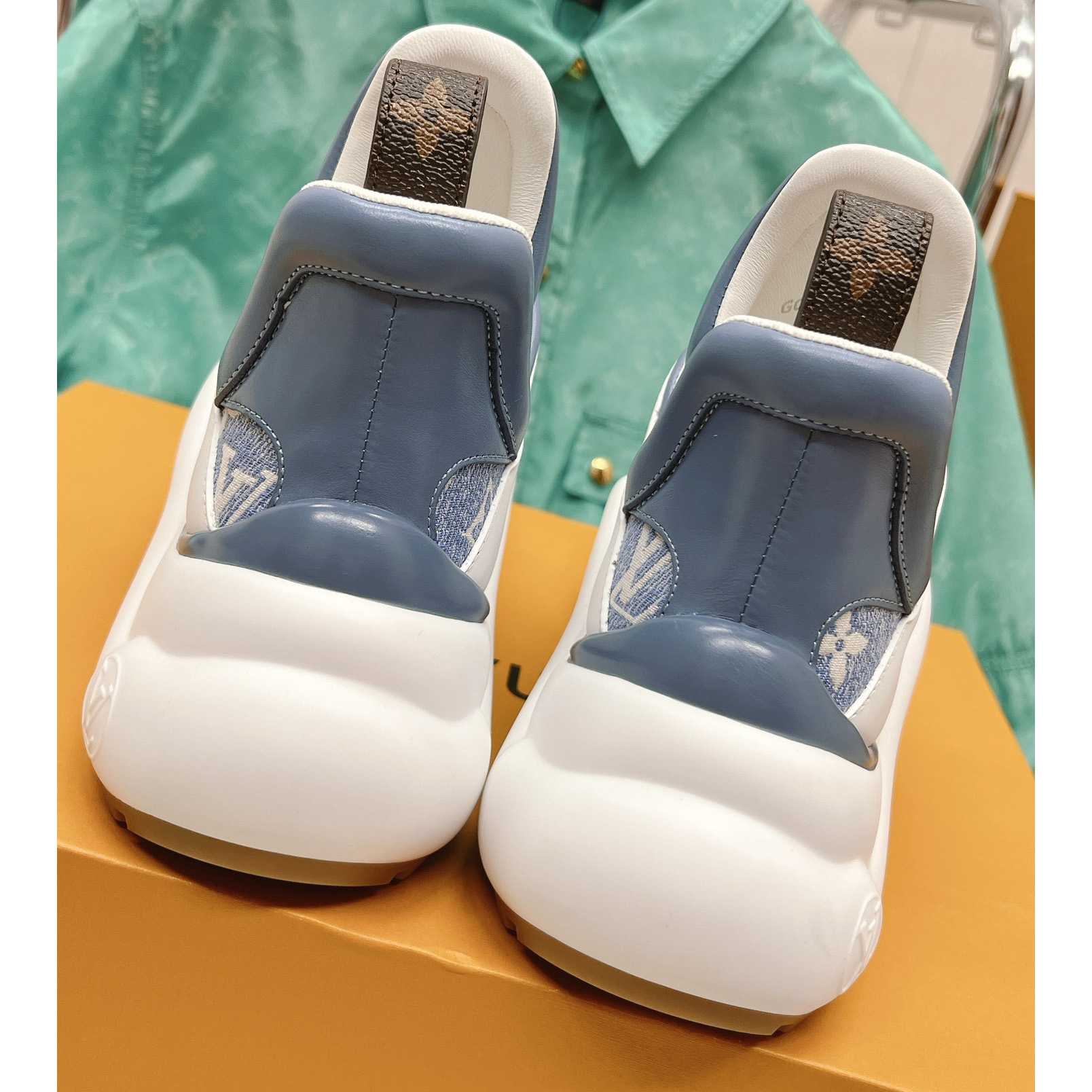 Louis Vuitton LV Archlight Trainers  (upon uk size)    1AB30Q - DopestKickz