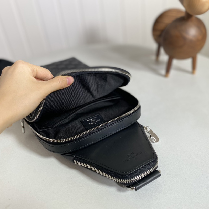 Louis Vuitton Avenue Slingbag  (20 x 31 x 7cm)   N45303 - DopestKickz