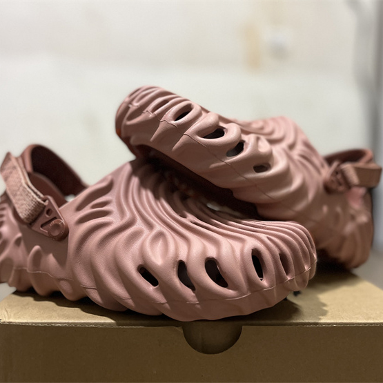 Salehe Bembury x CrocsPollex Clog - DopestKickz