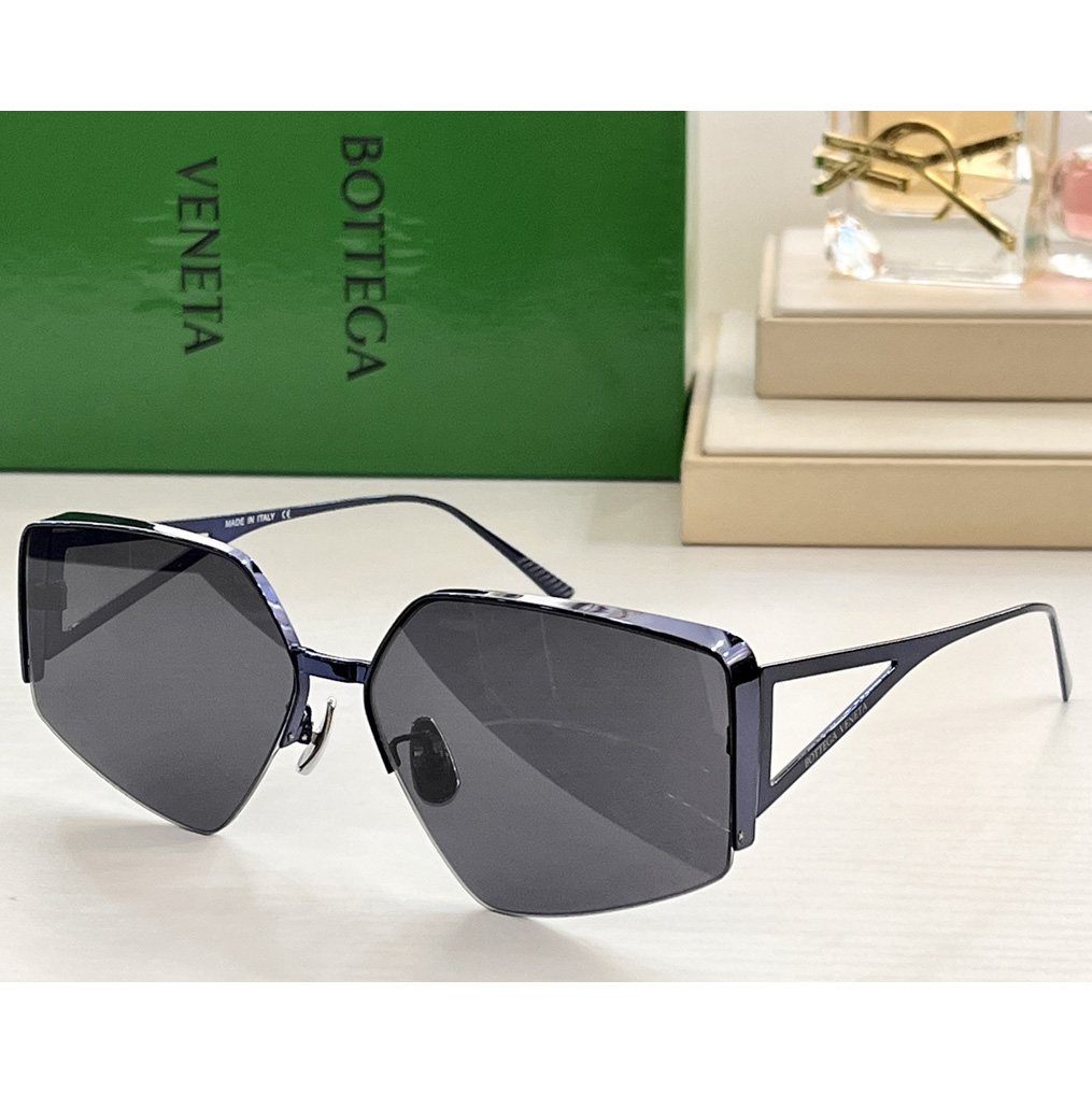 Bottega Veneta Square-frame Sunglasses  - DopestKickz