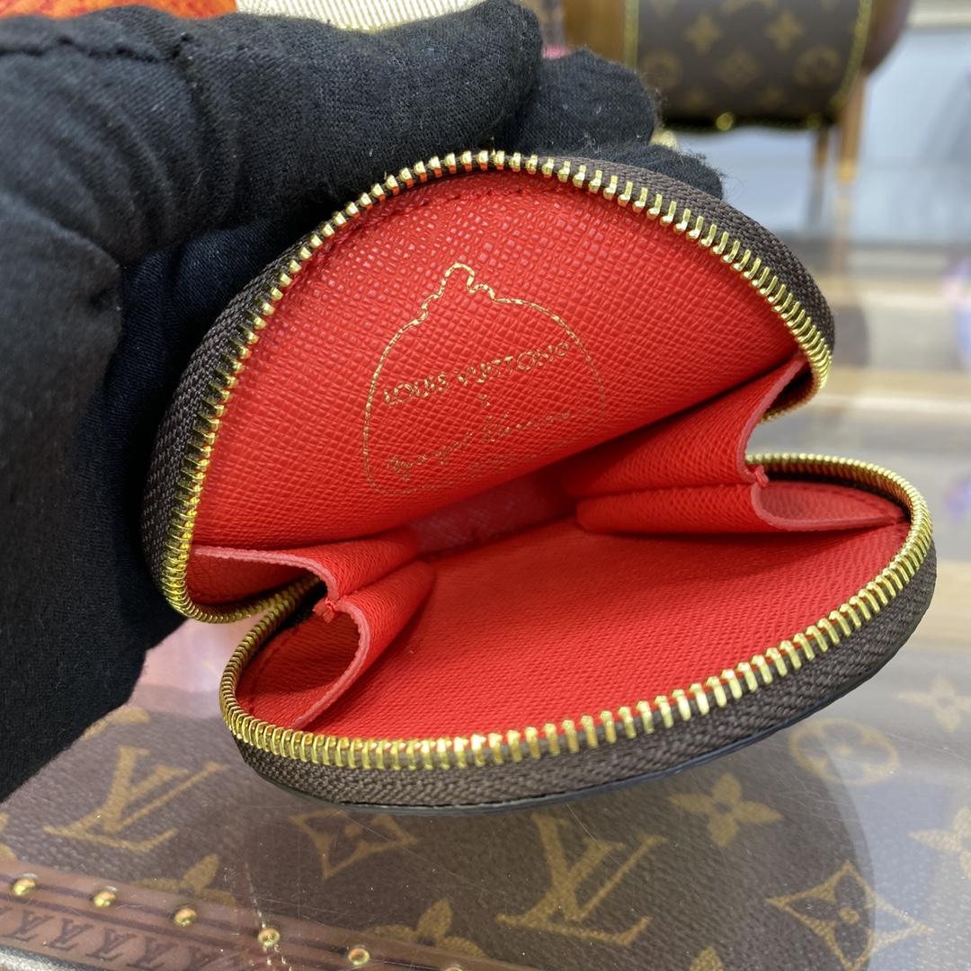 Louis Vuitton LV x YK OnTheGo PM (25*19*11.5cm) M46467 - DopestKickz
