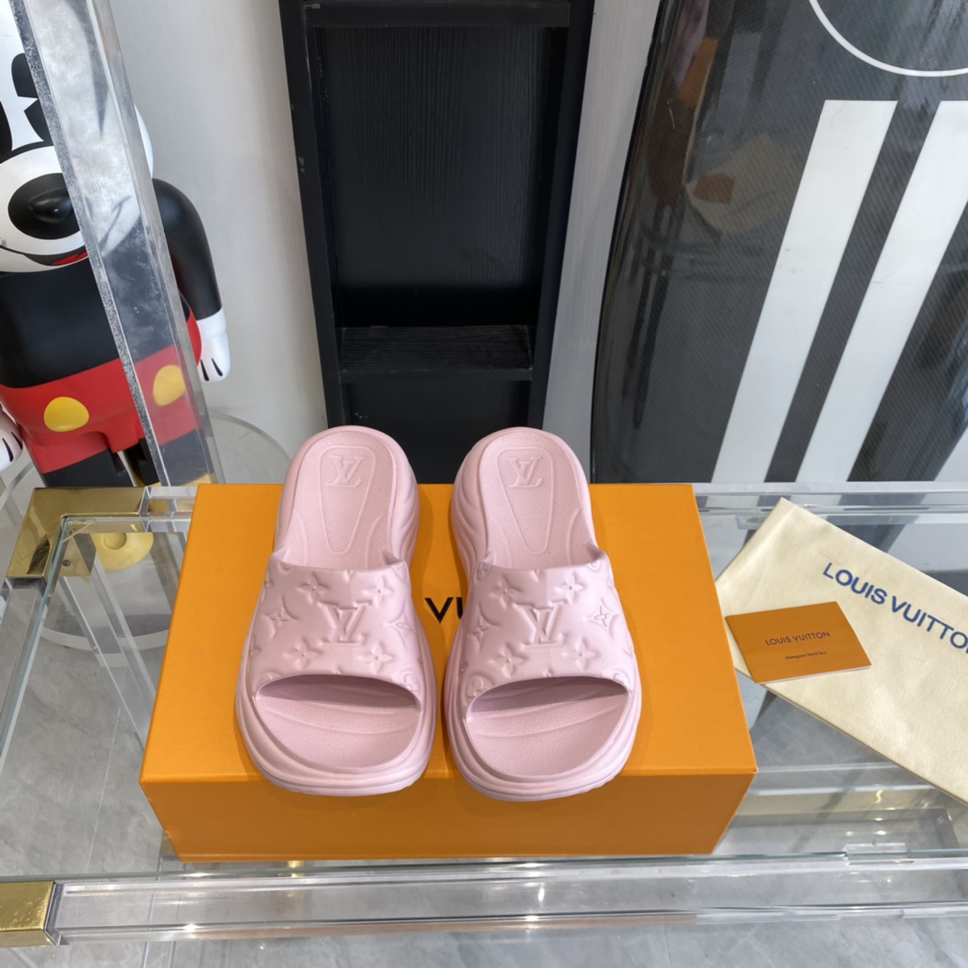 Louis Vuitton Pool 55 Flat Comfort Mule - DopestKickz
