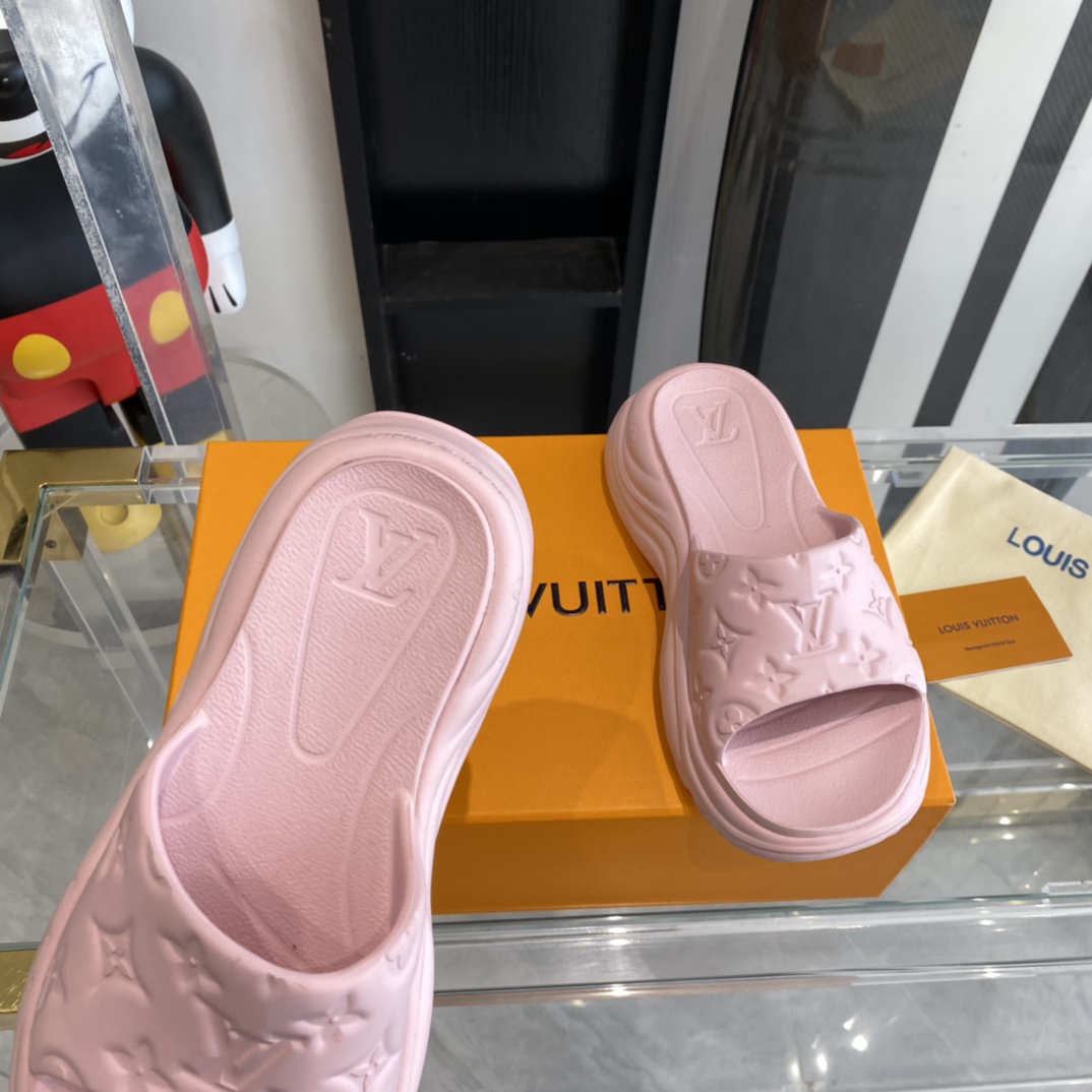 Louis Vuitton Pool 55 Flat Comfort Mule - DopestKickz