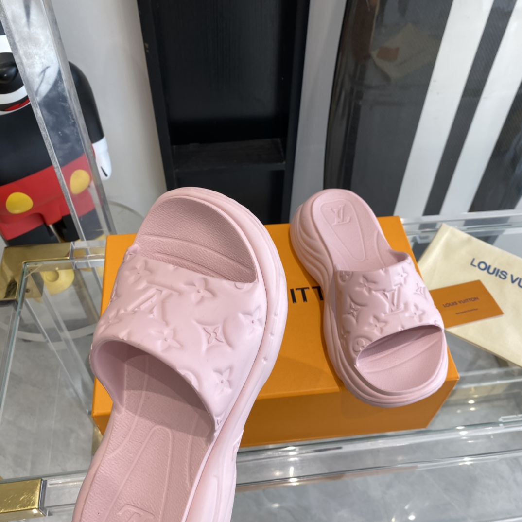 Louis Vuitton Pool 55 Flat Comfort Mule - DopestKickz